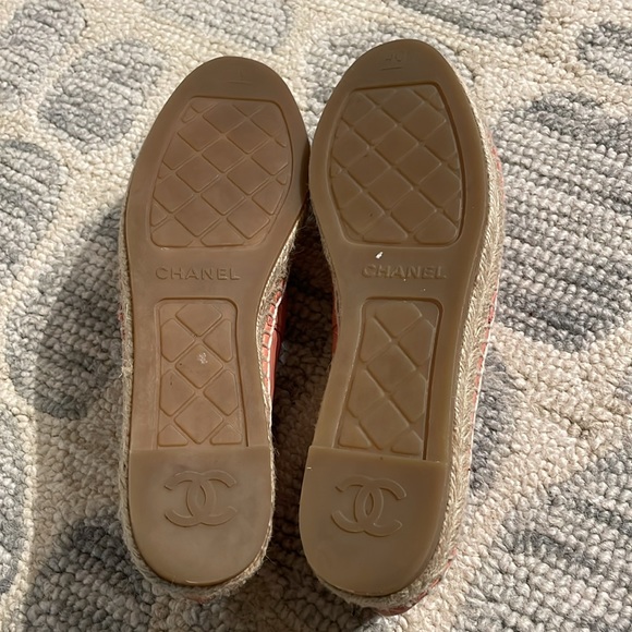 Chanel Lambskin Espadrilles Pink Red Black - Picture 4 of 8